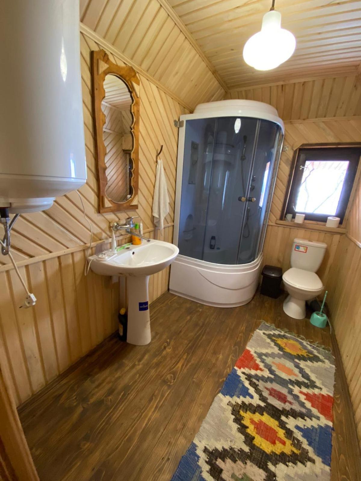 Лісова Хатинка Apartment Kelechin Ngoại thất bức ảnh