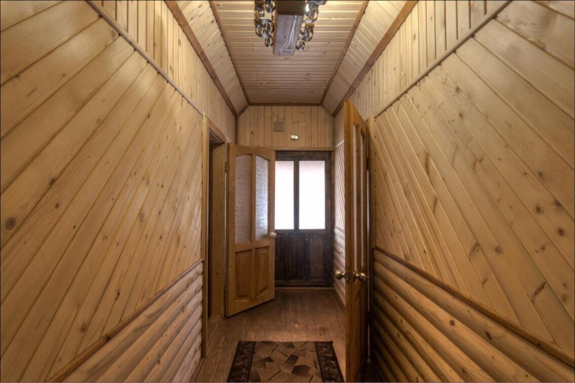 Лісова Хатинка Apartment Kelechin Ngoại thất bức ảnh